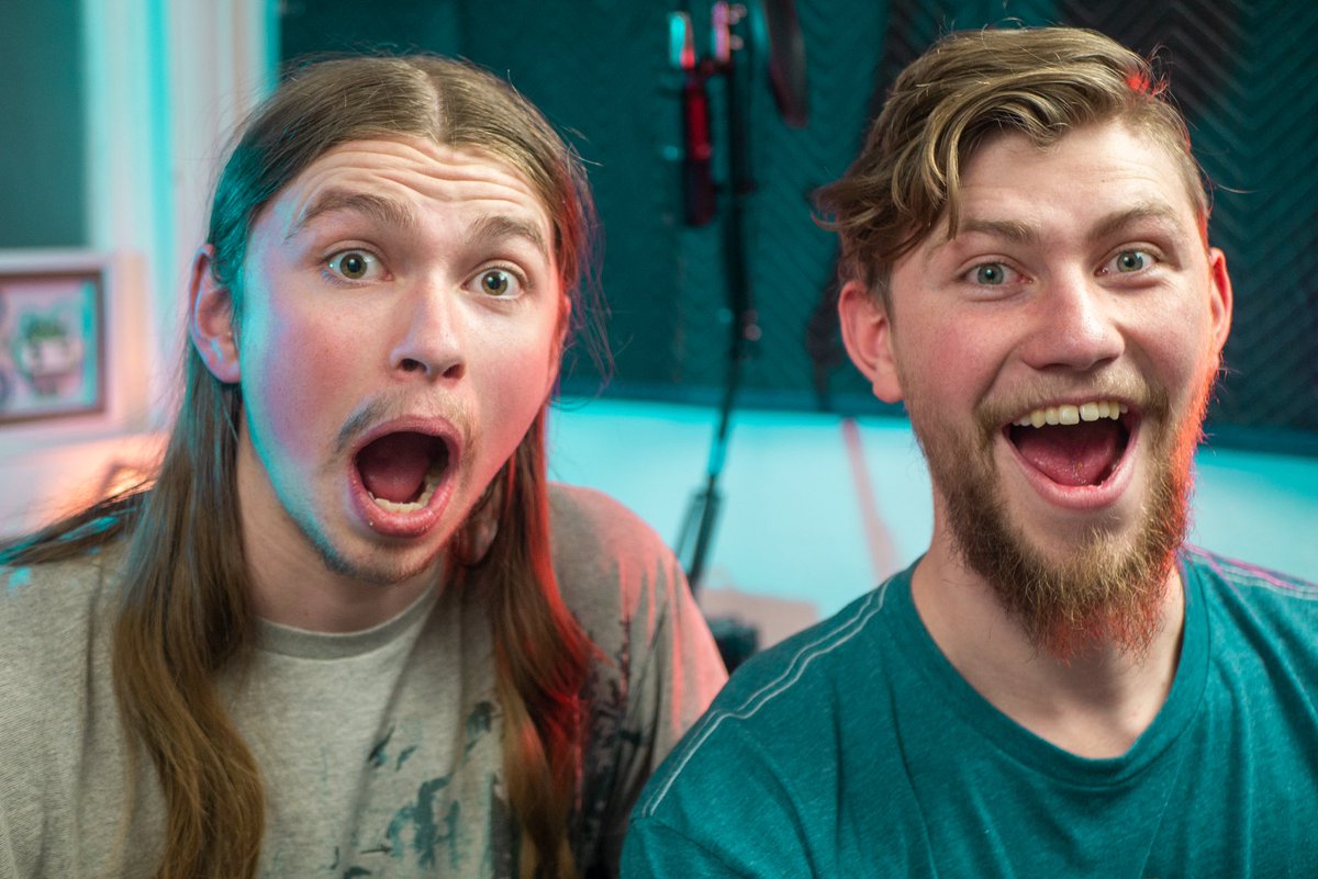 IT’S HAPPENING! MONDAY WE FLY TO LONDON! This is a sneak preview to the project we’ll be starting on our YouTube channel! Video up tomorrow 👀