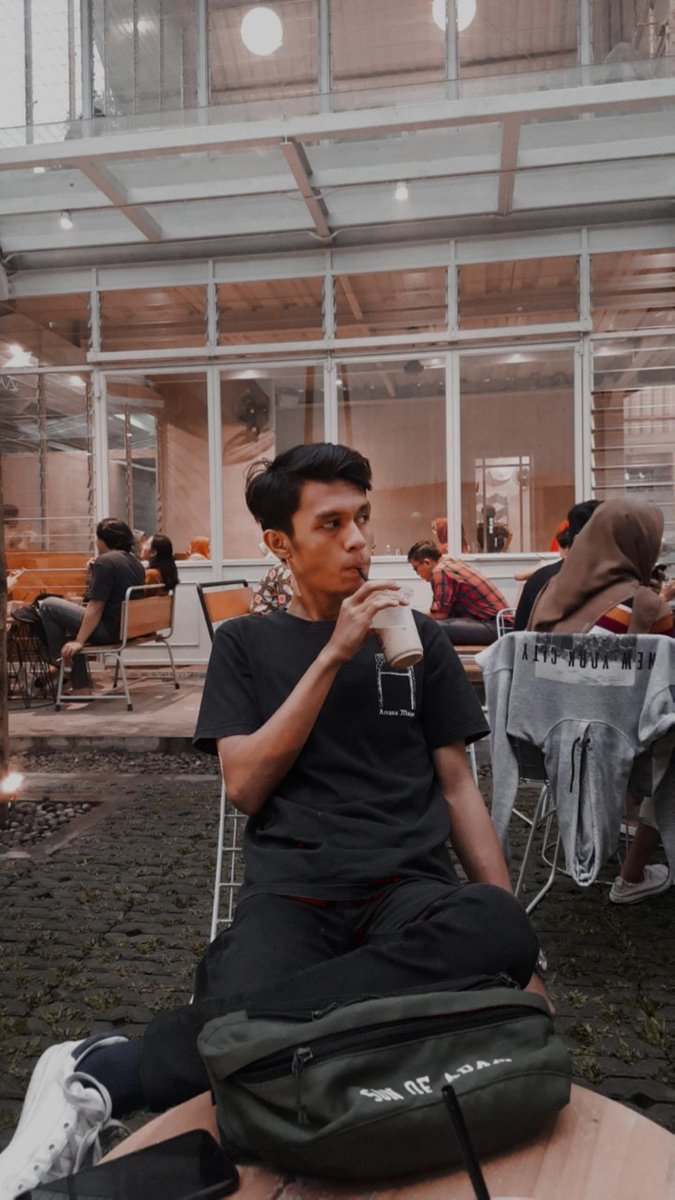 rioricokado's tweet photo. Siang siang makan nasi kalo sore minum kopi... https://t.co/jacObIX9RW