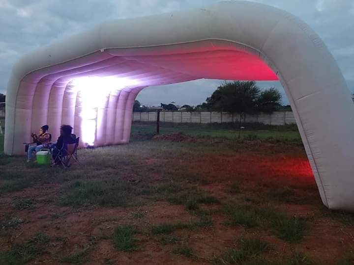 tebogobasuti's tweet image. Waitse EasyB o tshwanetse a kile a tshwara gosele ebe ba mo dira, o raya gore sengwe le sengwe se areng wa se dira se ka pala yaana...
#VIPsection