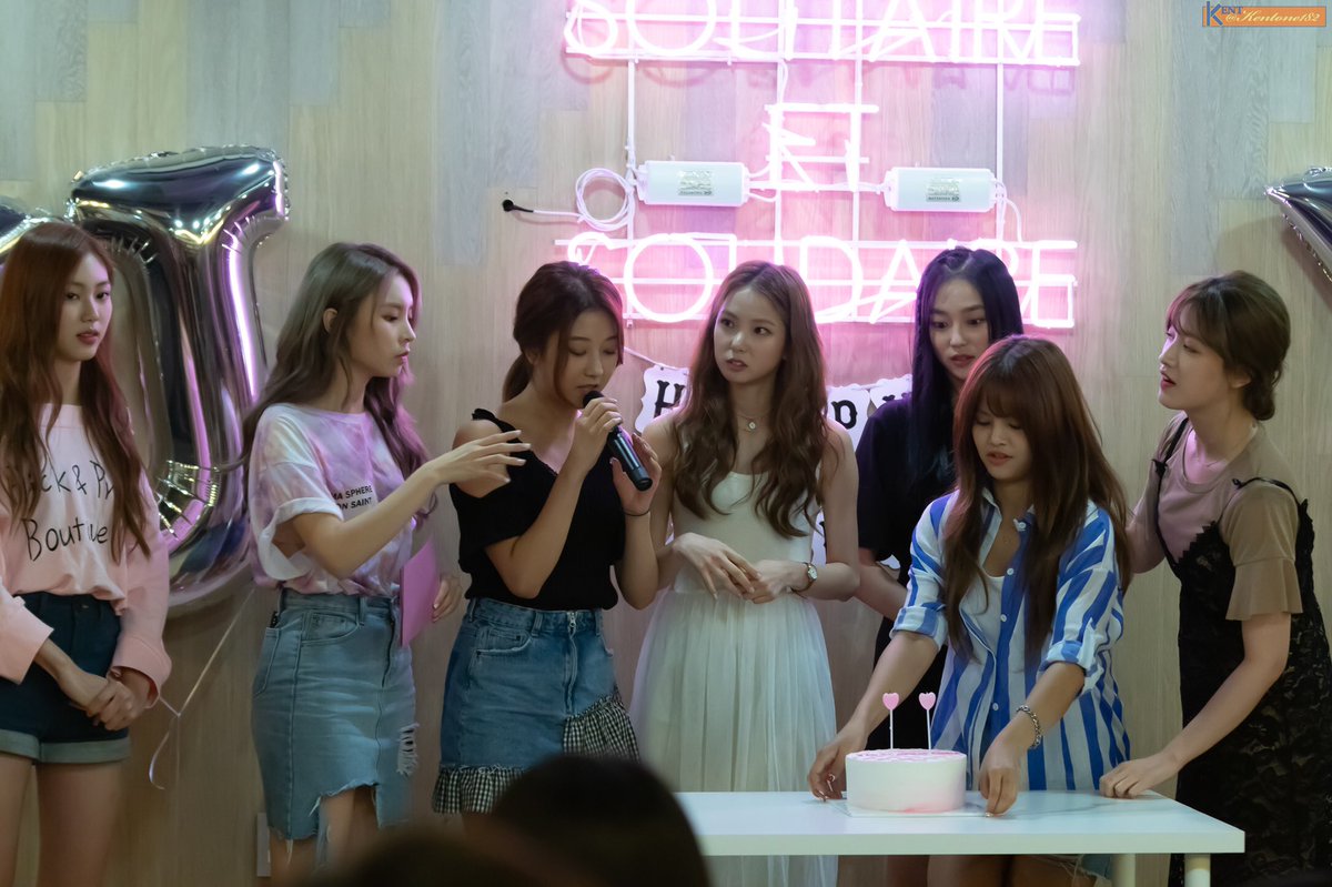 kentone182's tweet photo. 170811
ユジン&イェウン センパ💕
@CUBECLC
#승희 #スンヒ #SeungHee
#유진 #ユジン #Yujin
#승연 #スンヨン #SeungYeon
#손 #ソン #SORN
#예은 #イェウン #YeeEun
#엘키 #エルキー #ELKIE
#은빈 #ウンビン #EUNBIN
#씨엘씨 #CLC https://t.co/lsUbpngljJ
