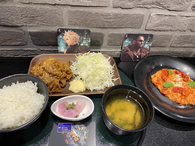 昨日やっとこさnewスクエニカフェ行ってきました!以前より広くなってた〜。焼肉定食美味しかったです😋久しぶりにクラティ語りできて楽しかった💖 