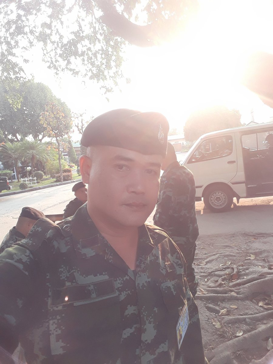 ton42316181's tweet photo. โสดเศร้าเหงาทรวง https://t.co/vJPd1rzmDF