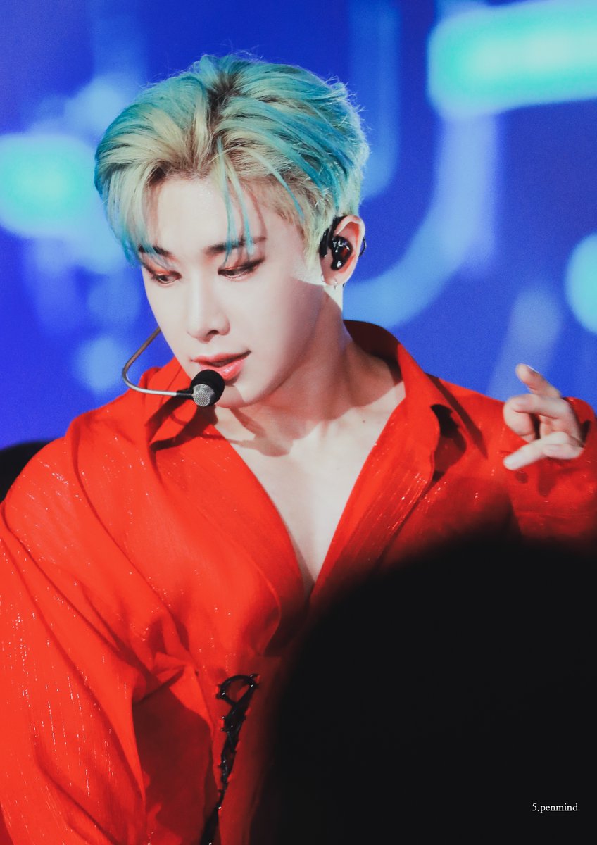 O5penmind's tweet photo. 고추장룩쓰에 진심이었던 
#MONSTA_X #WONHO #몬스타엑스 #원호 https://t.co/swWrodhtn8