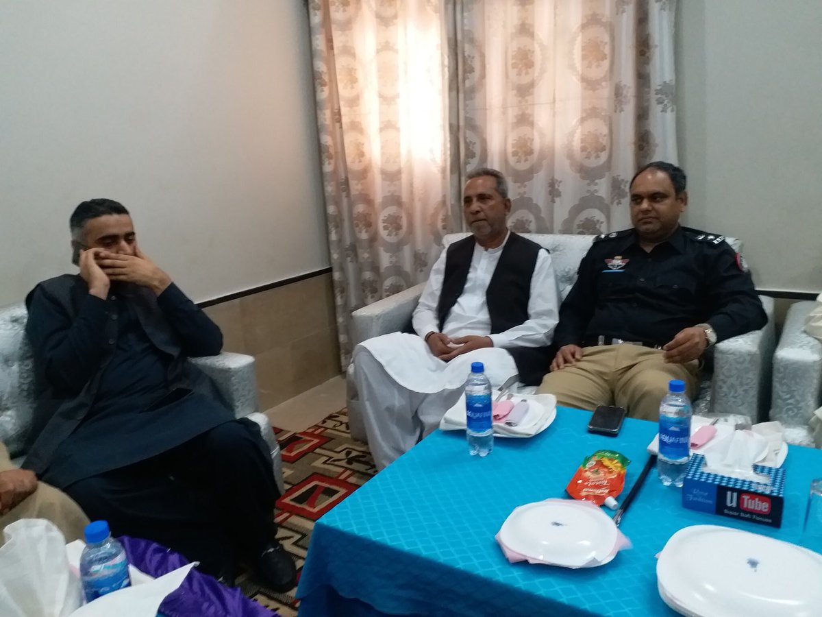 TeampppkamberSh's tweet photo. Miro Khan / 29 Fab 2020 Minister @AbdulBariPitafi Sb &amp; Divisional GS Mir Aijiaz Brohi MPA @GhanwerIsran Sb Noorullah Qurashi sb General Secretary @HajiMPunhalPPP DC Qamber &amp; SSP Qamber Attended Lunch hosted by district President #PPP @QammardinGopang Sb &amp; office bearer&amp; Notables https://t.co/bKvOba8W2n