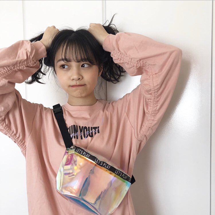 サイン入り 林芽亜里 GU クリアファイル そし