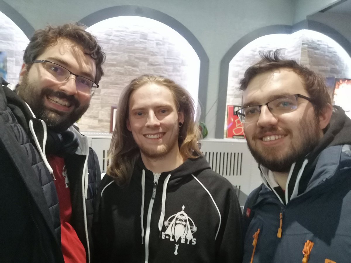 [Tournament - <a href="/PlayHearthstone/">Hearthstone</a> - <a href="/MS_Esport/">Mort Subite Esport</a> by <a href="/Flob_hs/">Flob</a> &amp; @Mike_1919HS ]

We had a blast at the tournament !

Congratulations to @PrEmiXe for his top 16 at his first competitive HS tournament !

Rest of the team:
@bmayencourt: 2W-3L
<a href="/LagoHStone/">ELV Lago</a> : 2W-3L
<a href="/ELVSparx/">Vincent</a> : 1W-4L 

HUHA 👊