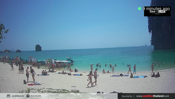 bouthaique's tweet photo. โ๏ธRailay beach in KRABI looks good today!
#exploremore #krabi #sunbathingsunday https://t.co/ltWjrTRGb1