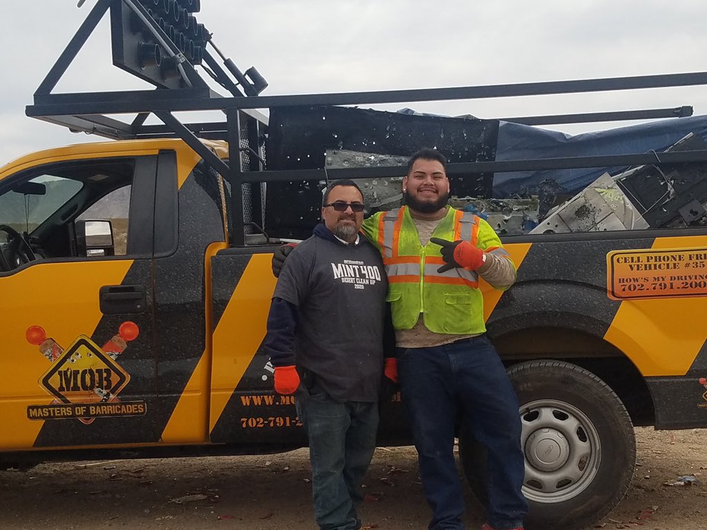 pritchett_jeff's tweet photo. Mint 400 Desert clean up. #mastersofbarricades #mobtraffic #specialevent #mint400 #trafficcontrol #vegas #mob https://t.co/CFW815wr11