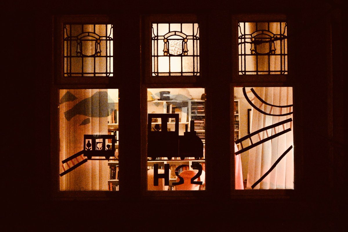 AnabelMarsh's tweet photo. Fabulous night at #bungowindows last night, despite the bitter cold and rain! https://t.co/98qvYfB6UQ