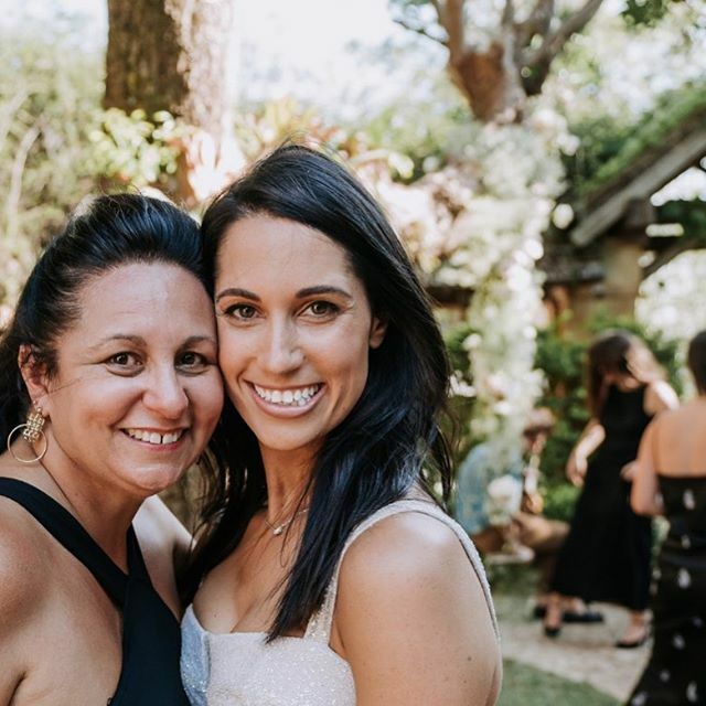BBWE's tweet photo. 🙏🏻 love this photo with this beauty. Our final wedding for 2019 and what a wonderful celebration it was. 
Thanks to wedding photographer @toddhuntermcgaw for the capture of some of the most magnificent photos of 2019. 
I’m taking a little break now until… https://t.co/b7ZjJlqfAU https://t.co/qc7PEFh47d