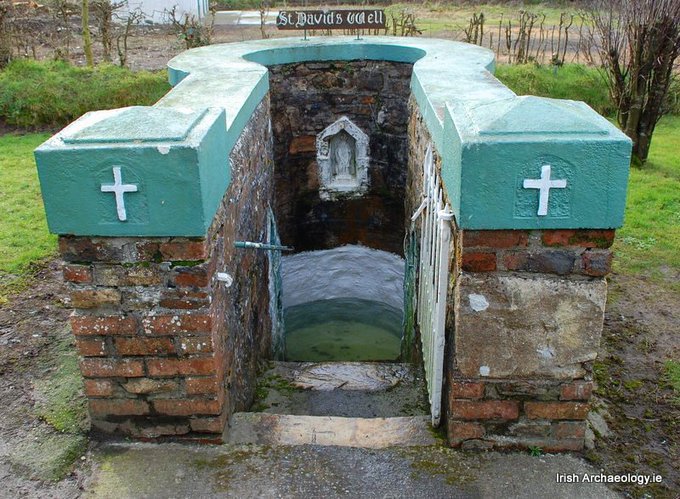 lorraineelizab6's tweet photo. St David remembered throughout Ireland. Taught Irish monks &amp; many of Normans were from Wales! 📷St David's well, #Oylegate, Co #Wexford. Venerated 1 March; waters believed to have curative powers. He is village's patron saint &amp; RC church named after him! https://t.co/tuzP8KpktK https://t.co/gJ38DOJM1k