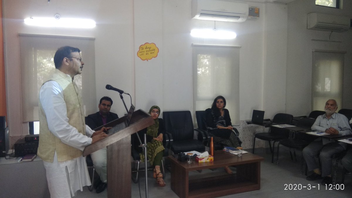 ivnorg's tweet photo. #Volunteer4Health
@mkdash74 in action

First training cum sensitisation program with SMART Academy for Healthcare, GURUKUL, Maulana Azad Medical College, Delhi YB Association and members from civil society organisations.

#IndiaVolunteer
#Health #Voluntert https://t.co/7KBeWZxngF