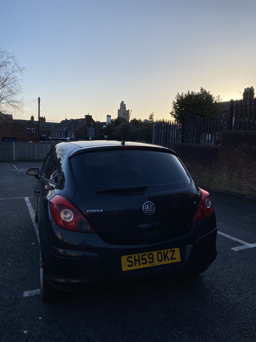 _makersmarket's tweet photo. We have 3 cars parked in Silk Mill car park #Knutsford Please could the owners come along before 9am to move them as there is a road closure in place and the vehicles won’t be able to access the road after 9. Thank you 😊 https://t.co/3VZDnE9FbG