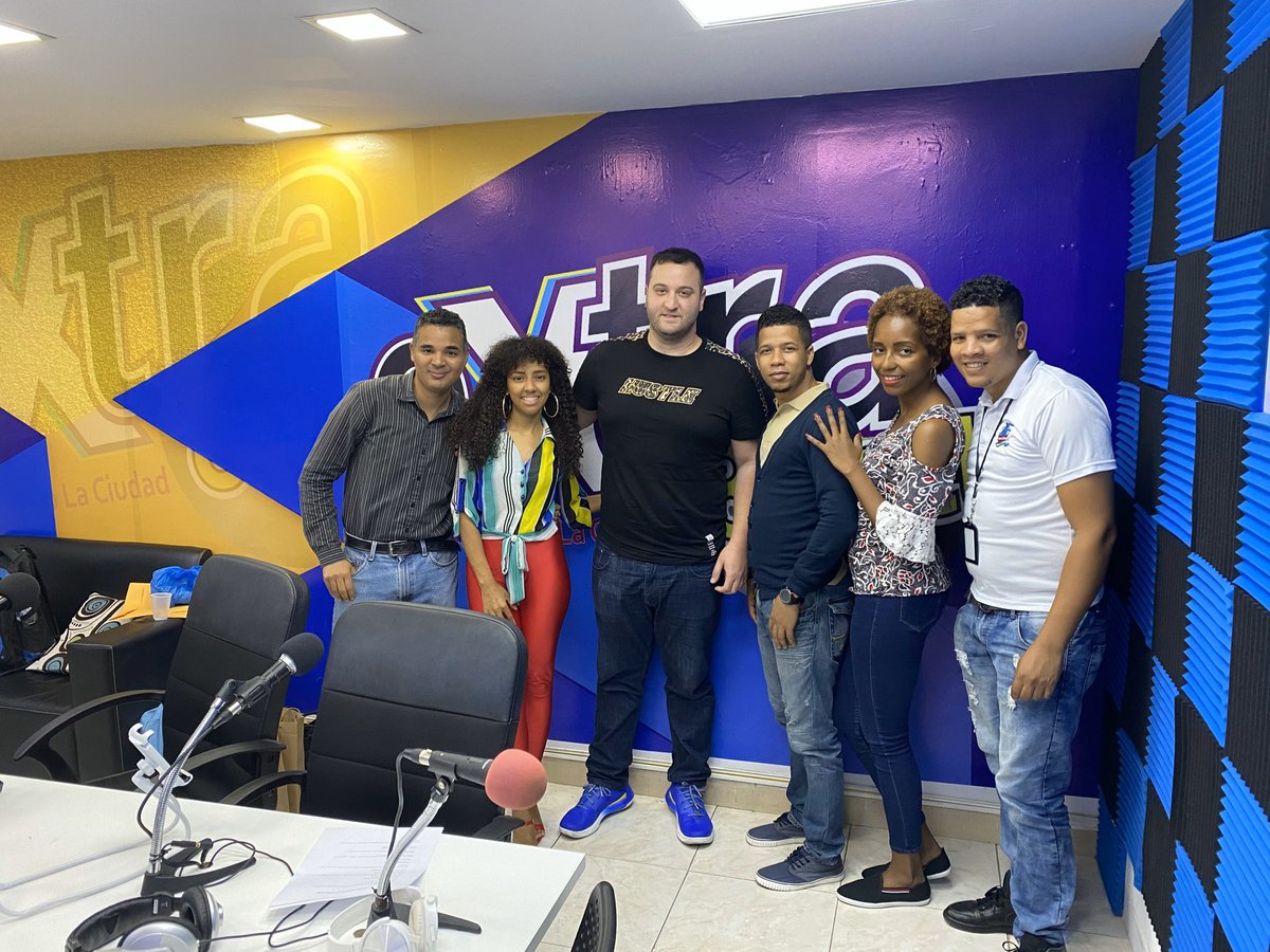 RonRafaelS's tweet photo. #RonRafaelS #RonRafael #RonRafaelShimshilashvili #RonShimshilashvili #SantoDomingo #AdrianTropical #JuntosEnFamilia #Extra86 #Extra86Net https://t.co/G8lVn9TOIj