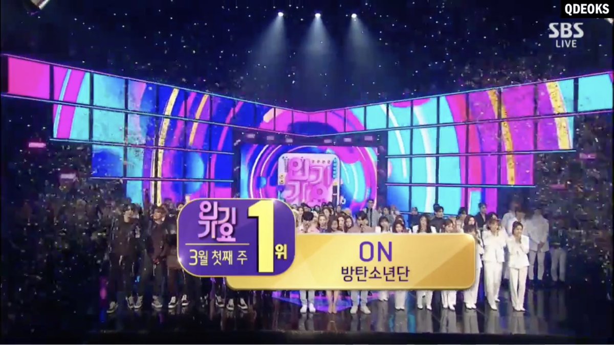 Leeaaanaaa's tweet photo. Honestly you could do laps of that HUGE stage and thats your fitness done for the week 😎😂 BUT YAYYYY #BTS3rdWin #ON3rdWin WOOP WOOP WELL DESERVED 😍👏💜 @BTS_twt https://t.co/S9BxrbdHCX