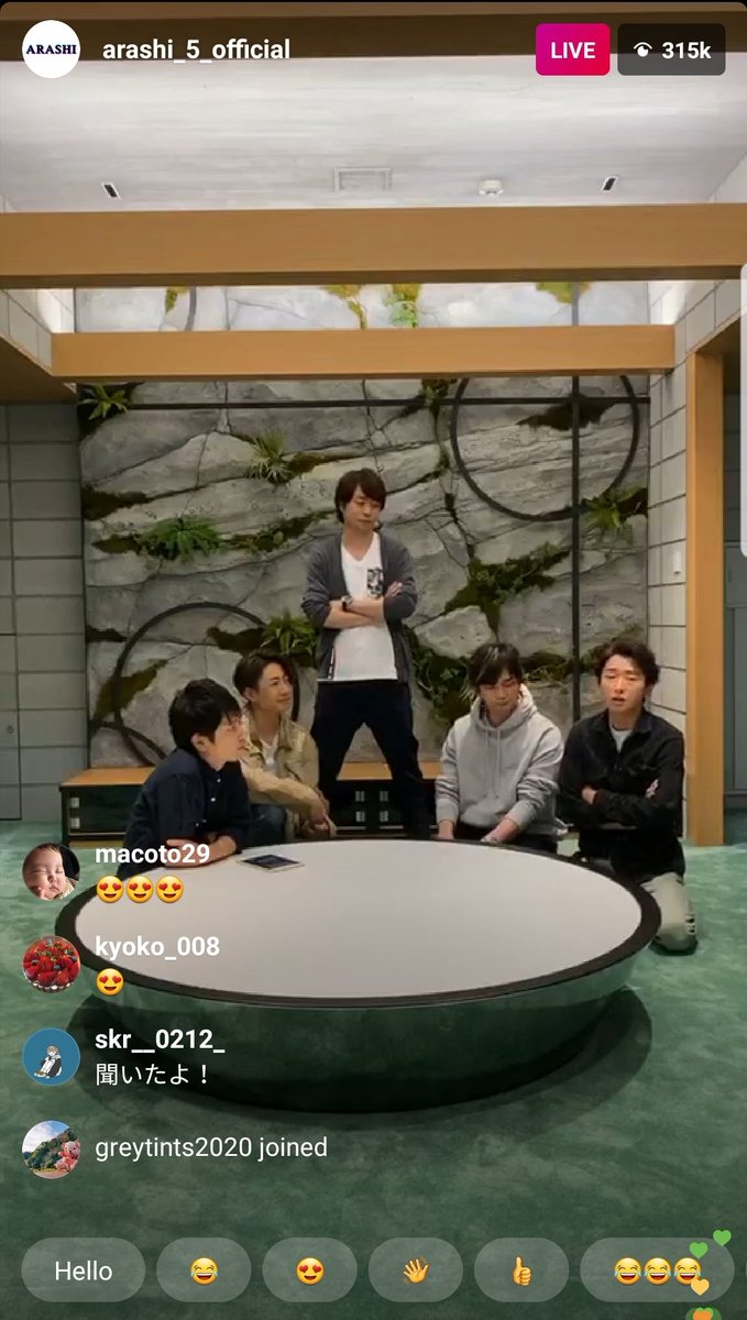 Transitions Smile Again Twitterissa Arashi Ig When Arashi Knew That All Schools Would Be Closed And Students In Japan Would Have To Stay Home From March They Decided To Hold This