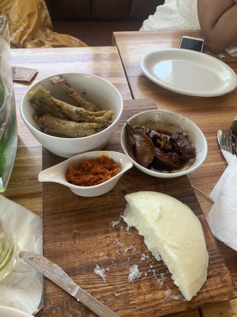 LoungeDusk's tweet photo. Sunday’s are for Gin, traditional food, buckets and a breathtaking view. https://t.co/iBVbiVQXlo