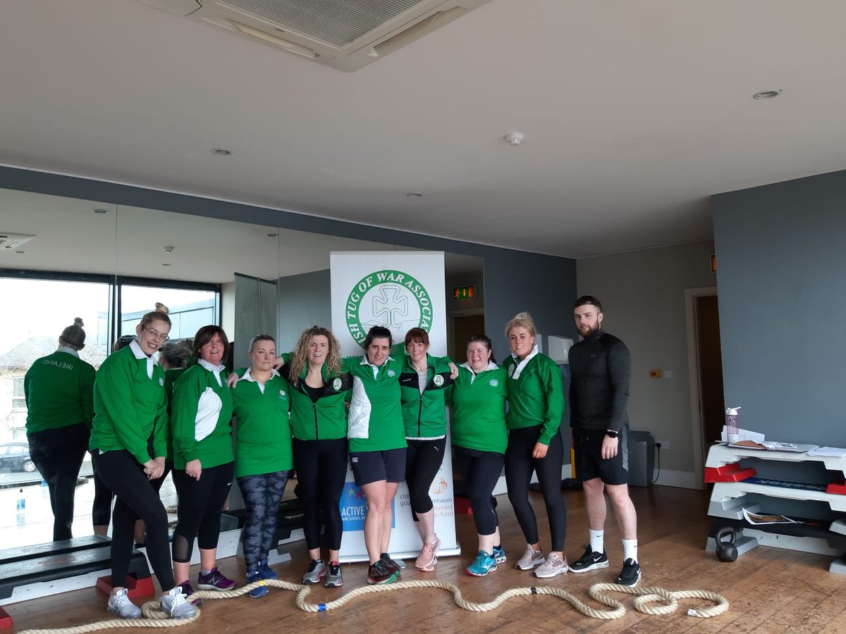 SchoolsTug's tweet photo. @IrishTug kicked off preparations for the outdoor season we had the first grout of women getting fitnesses test done round 2 next week @sportireland @20x20_ie @#WomenInSportIRE https://t.co/teC8YsJiQp