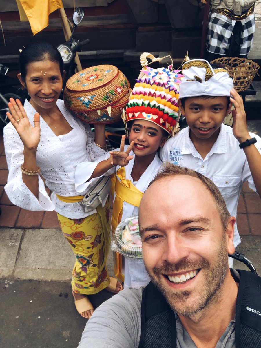 Onedayonetravel's tweet photo. Puisqu’on vous dit qu’il faut se perdre à Bali !
#kuningan #bali #ubud #blogvoyage #onedayonetravel https://t.co/Y0VImBkdoG