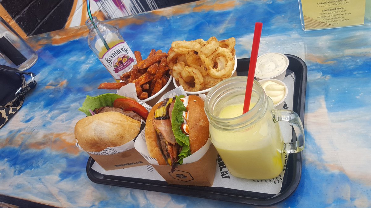 scarce_sense's tweet image. #burgerlab #posthikemeal