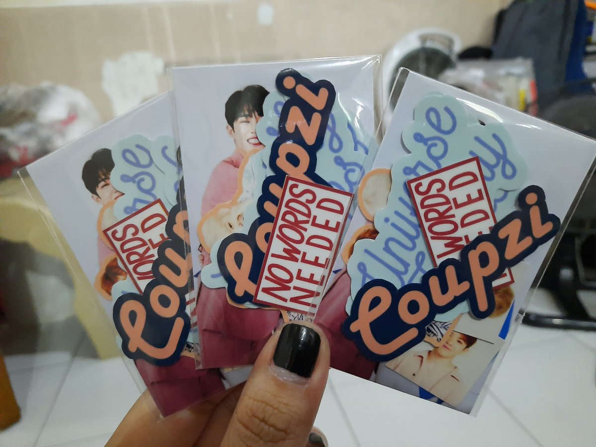 S00NGYUHAN's tweet photo. since im a h03 for jicheol and it became a tradition for me to give freebies on any jicheol event, i'll be giving these on the 14th! see y'all there !! 🌸💓 https://t.co/nQzgAW5aui