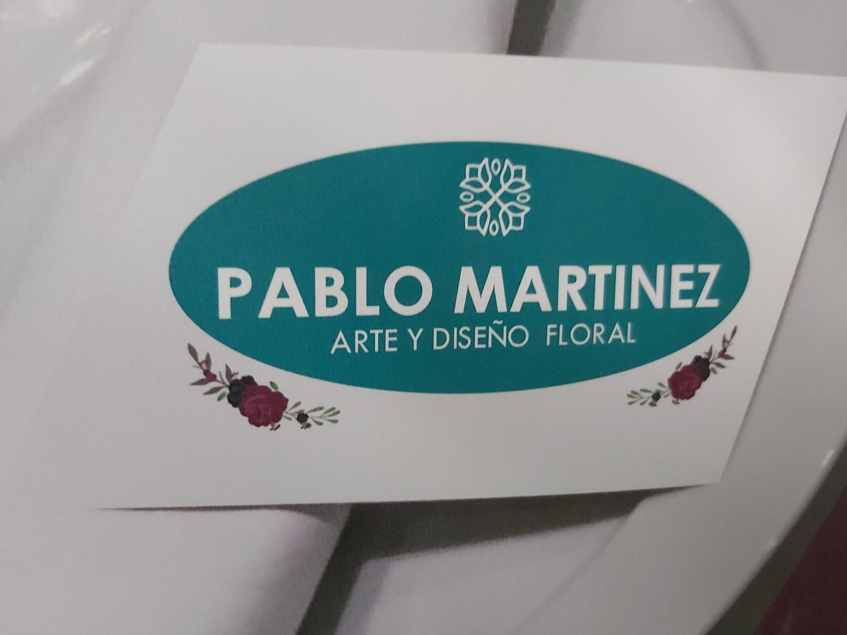 ArenalFeria's tweet photo. Stand de @PAMFLORISTERIA en la Muestra Cofrade Mercado El Arenal https://t.co/1GXZ44nOqx