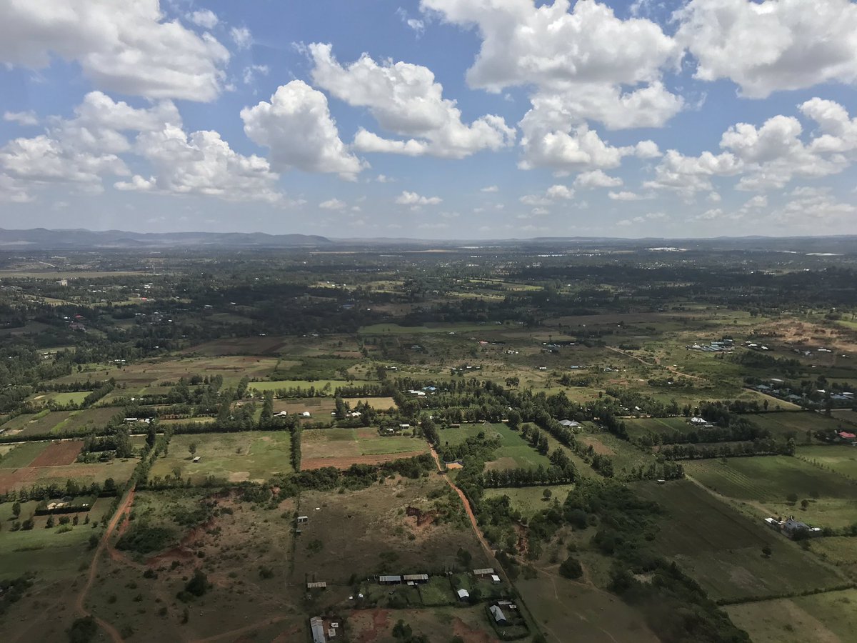 Beautiful morning for flying. Outbound via Timau for Archers Post 😎