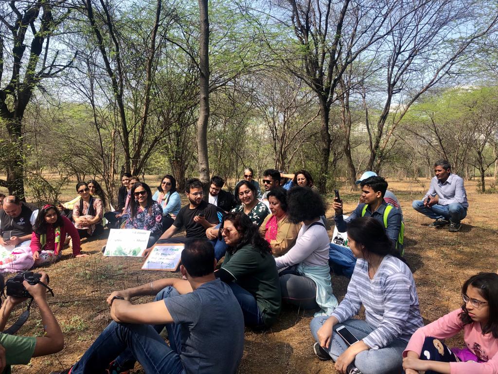 ZC_zenith's tweet photo. Active NCR citizens in the healing forests reciting poems and letting Aravallis know .....they will fight for its survival @cmohry @PMOIndia @Dchautala @rakeshdaultabad  @kumari_selja @Chiranjeev_INC #Aravallibachao #withdrawplpaamendment https://t.co/mIyumgpuaC