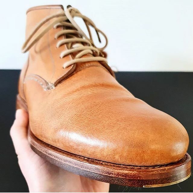 buttsshoulders's tweet photo. Pair of boots from @rikslvdg is ready for a new round after a great resole job by @schoenmakerijbrinkman. Well done, pure craftsmanship! 💪 https://t.co/SQc3gM8ioY https://t.co/tMYl8YoraK
