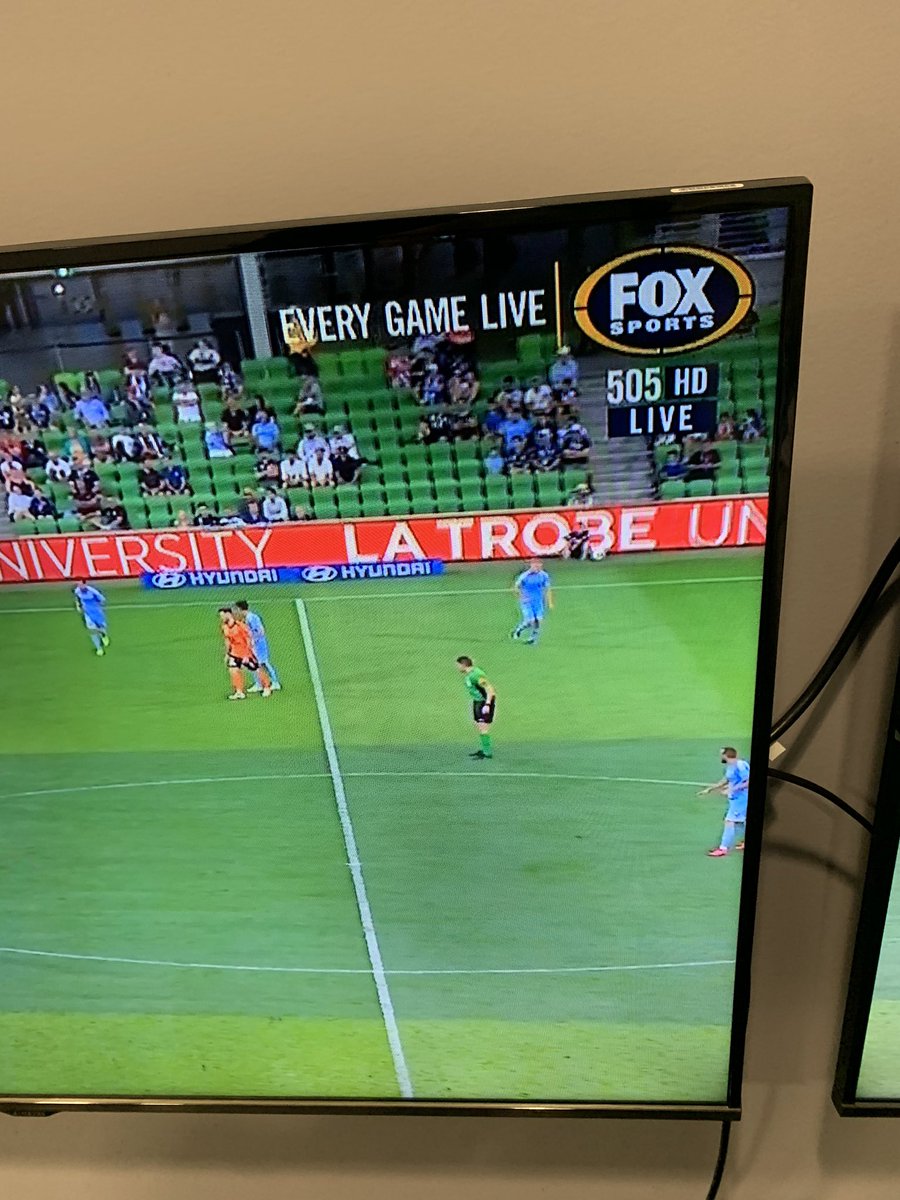 Mark Bosnich tweet media