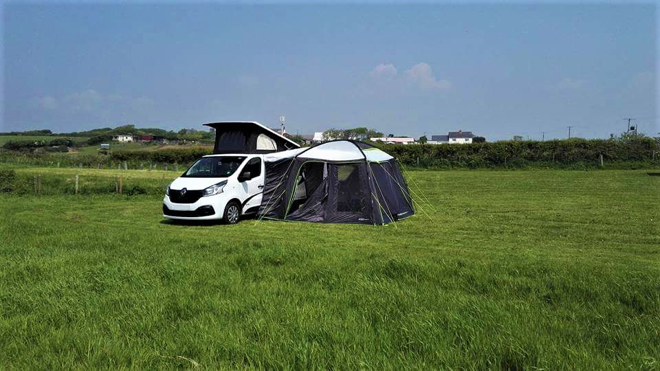 BestCamperVan's tweet photo. Happy St David's Day! Which are your favourite campsites in Wales? Jerry recommends Pitton Cross in the Gower, while Kieron mentioned Dolgellau. I'm adding them all to our campsite map so all campsite reviews are welcome. https://t.co/4uIWvnkqfI https://t.co/OZvPNaJeL2