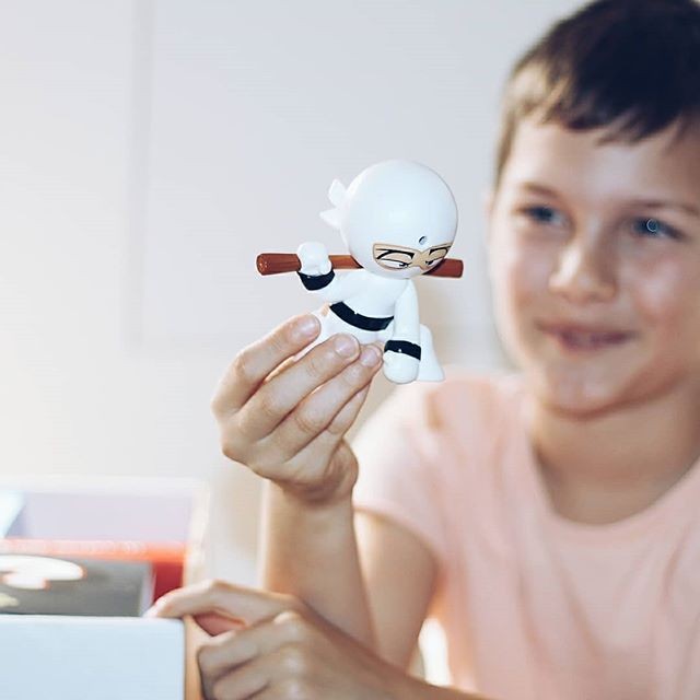 FunriseToysUK's tweet photo. That look you give when you know who you're going to #prank next…

Shop #FartNinjas today on @AmazonUK and in store at @TheEntertainer

https://t.co/l7gbI9LHyM 

#Pranking #Farting #Ninjas #KidsToys #ChildBlogger https://t.co/AbLbvGfAR7