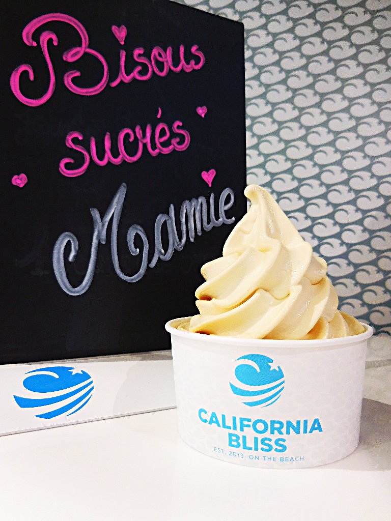 CaliforBliss's tweet photo. Bonne fête à toutes les Grands-Mères ❤😍
#californiabliss #bonnefete #mamy #love #paris https://t.co/QcYIMlGI07