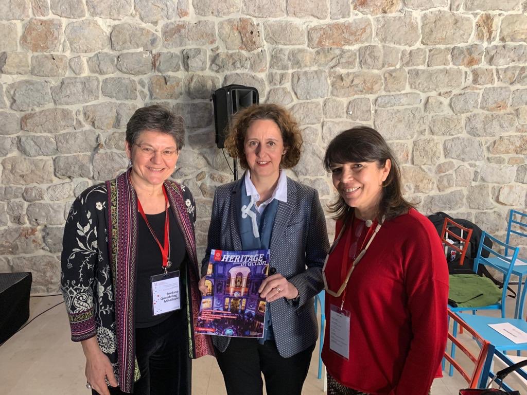 At #HeritageDubrovnik2020 Conference we had the pleasure of presenting to Croatian Minister of Culture @NObuljen the “Europe Special” of our #HeritageInAction Magazine. 
We applaud her commitment to pursue & step up the momentum of the #EYCH2018 during @EU2020HR & beyond  👏👏👏