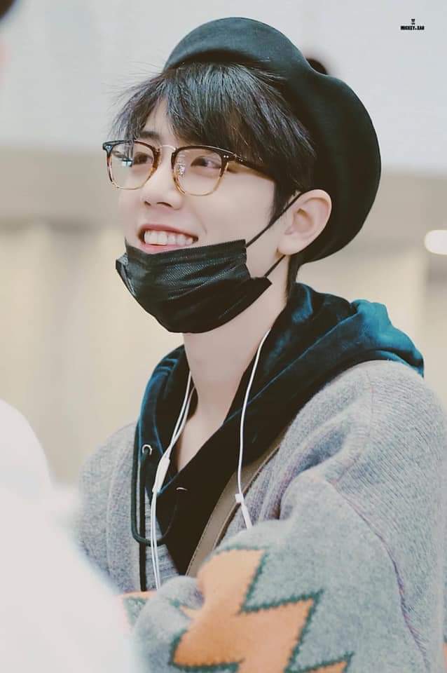 ChienCaDDyeuanh's tweet photo. Tất cả chúng ta đều là những .....
#WeLoveYouXiaoZhan https://t.co/cWVY6xFZ0L
