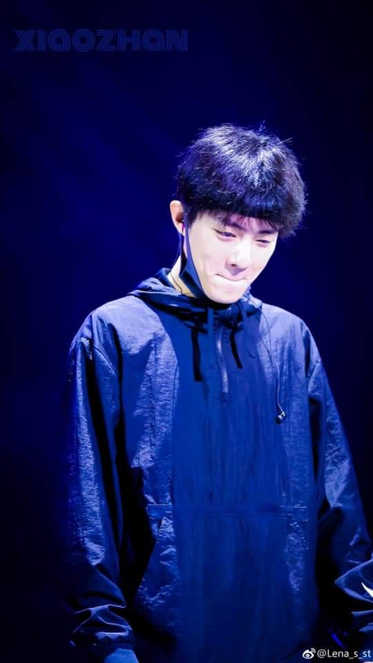 ooZ7J5ep0hARN0j's tweet photo. #WeLoveYouXiaoZhan anh không sai là tụi em sai . xin lỗi thật sự xin lỗi 😞 https://t.co/x7aYFrksL3