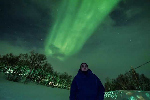 29th of February. This is Mario, one of the drivers at #northernlightstromso. He drives in all type of Arctic weather and road conditions.  Wind, snow, rain, or ice, Mario brings us safe and sound to the best locations. .
.
.
#aurora #northernlights #bus… ift.tt/2uGMb2P