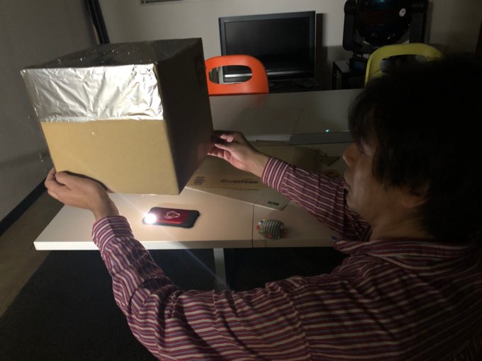 簡単おうちで手作りプラネタリウムの作り方 家にある材料とスマホで部屋の天井に星空を
