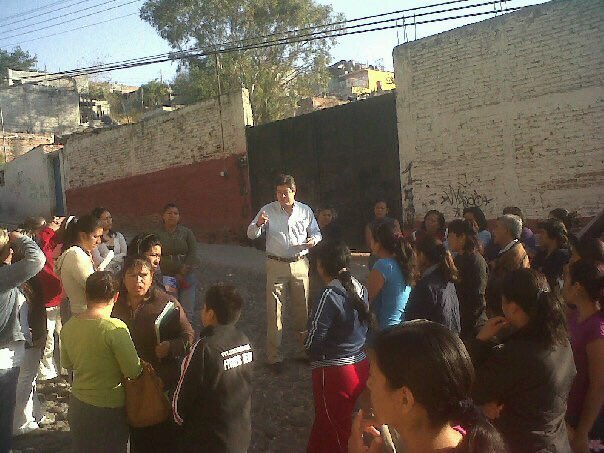Josefmilian's tweet photo. Con tres elecciones ganadas! Y Una buena trayectoria, ojalá @MexLibre_ , @Mzavalagc y @FelipeCalderon vean a @TAMBORRELmx para Querétaro! https://t.co/CuyNPwjTxL