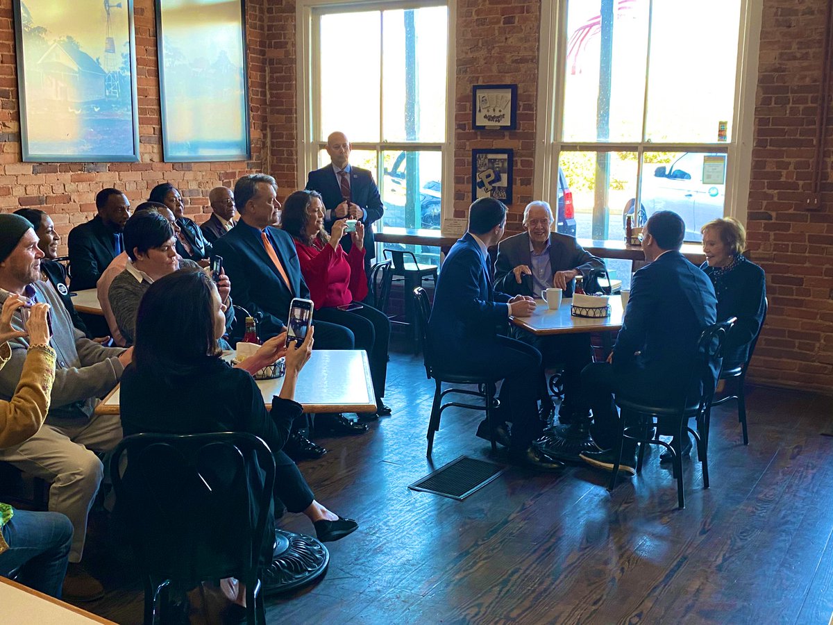 Lis_Smith's tweet photo. .@PeteButtigieg meets with former President Jimmy Carter at a Cafe in Plains, GA https://t.co/FuFTKxcAoV