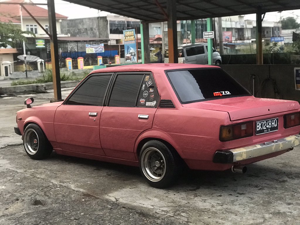 99RoniPutra's tweet photo. KE 70 Bukittinggi

#ke70 
#ke70bukittinggi
#OldSchool
#corolla 
#ke70japan https://t.co/GtMIsZcJpG