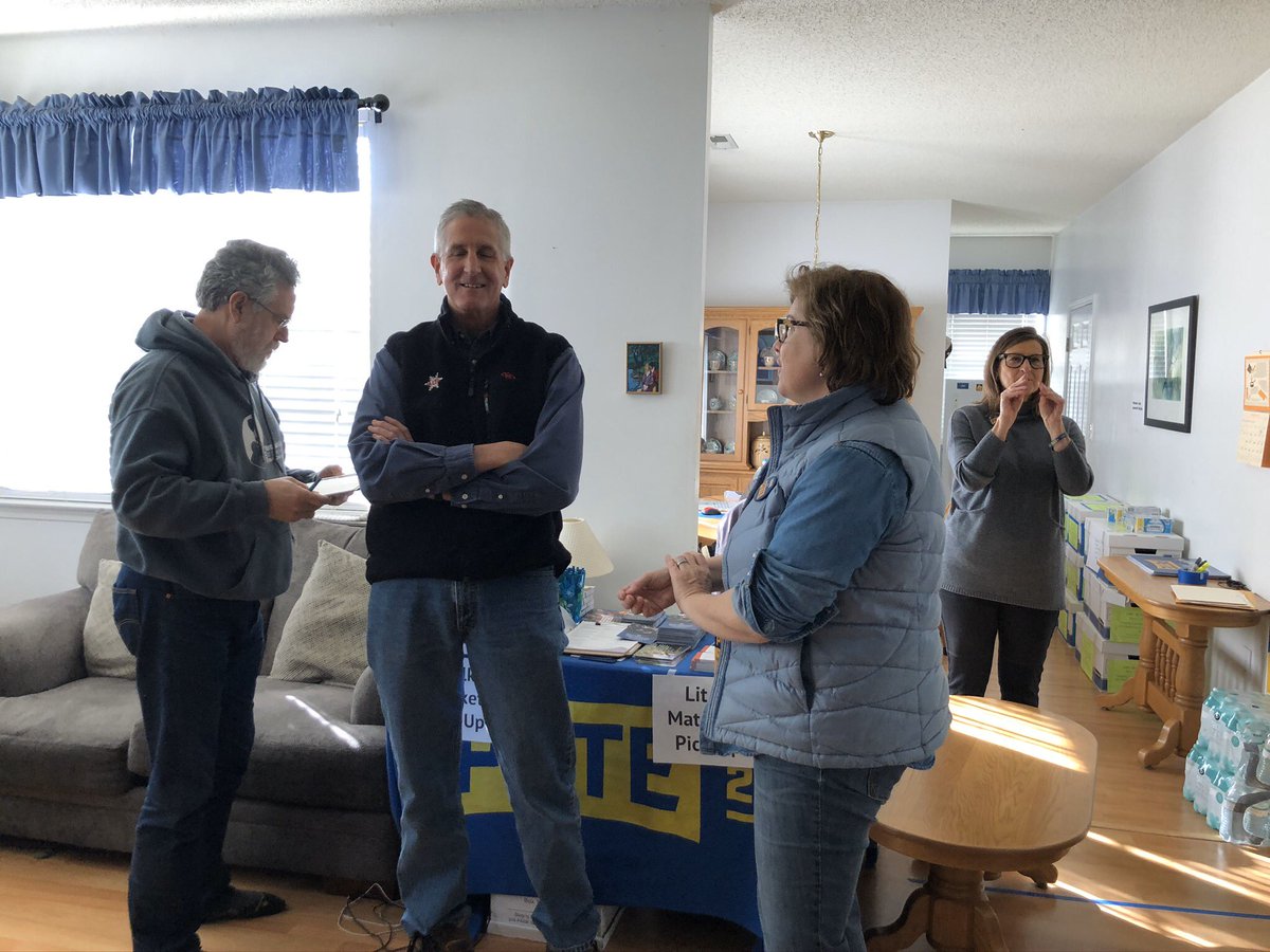 Btown4Pete's tweet photo. The team from #IndianaForPete spent 3 incredible days in SC - thank you to the Mauldin team for your hospitality! On to Super Tuesday!!#TeamPete #GOTVSC #GoPeteGo @snapplesmom3 @IndyDeVoe https://t.co/0qU7UkrE5l