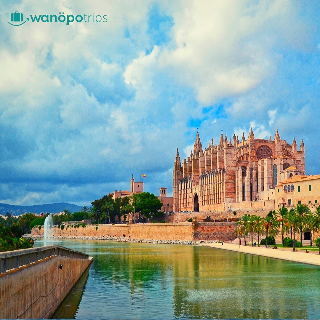 WanopoTrips's tweet photo. Lo mejor de #PalmadeMallorca es: su bonita capital, calas de aguas turquesas como #CalóDesMoro, restaurantes, #MaryPaz.
Escapada del 10 al 12 de abril. Precio 240€ por persona.
 Incluye: ✈️Vuelo de Madrid a Mal por a + 🏨 Hospedaje en habitación doble + 🗺 Tour+ 🔎 Asistencia. https://t.co/CyODgicGNK