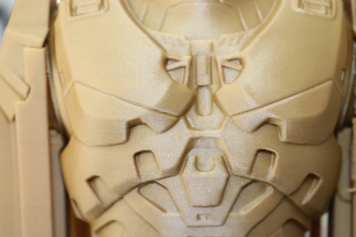 d_oem3's tweet photo. Master Chief bust by @fotismint printed on my newly rebuilt @Prusa3D MK2S on the @GregoireSaunier Bear Frame. The MK2S continues to amaze me. https://t.co/86SAUc7cXy