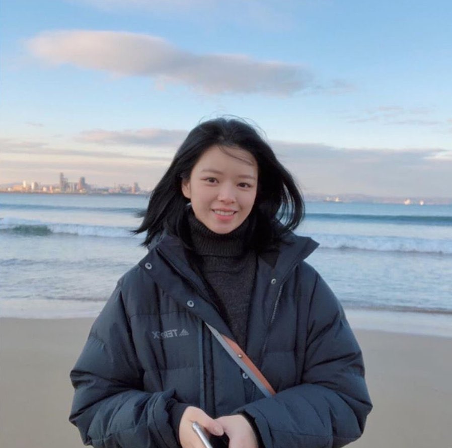 Y0URLILAC's tweet photo. HAPPY 10 YEARS ANNIVERSARY JEONGYEON ๐
#10YearsOfYou
#ADecadeWithJeongyeon
@JYPETWICE https://t.co/JCjhIYHYmb