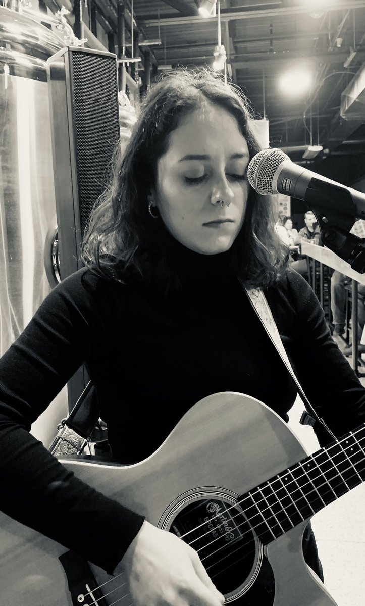 Caroline Ayers tweet media