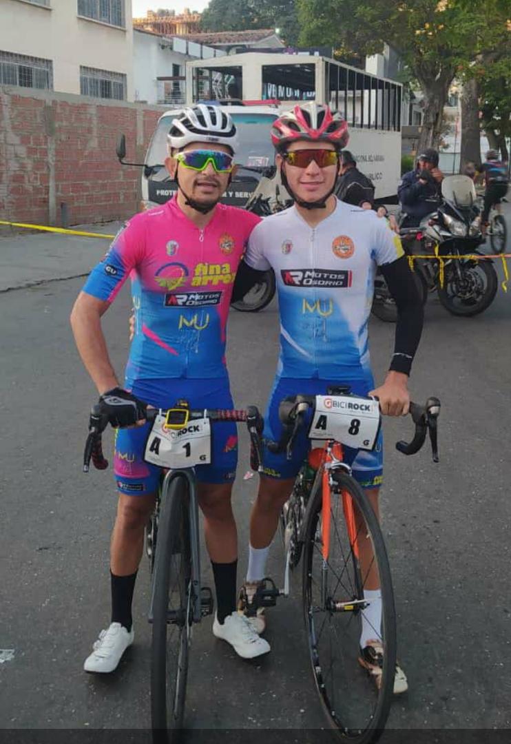 LOS RUJANO SACARON SU CASTA y consiguieron el uno-dos para <a href="/VenPaisFuturo/">Vzla Pais de Futuro</a> en la Gatorade Bici Rock. Primero fue José quien además arribó rompiendo el récord del recorrido, mientras que segundo fue Jeison, que exhibió su buena forma antes de partir a Europa.

Vuelan los cóndor.
