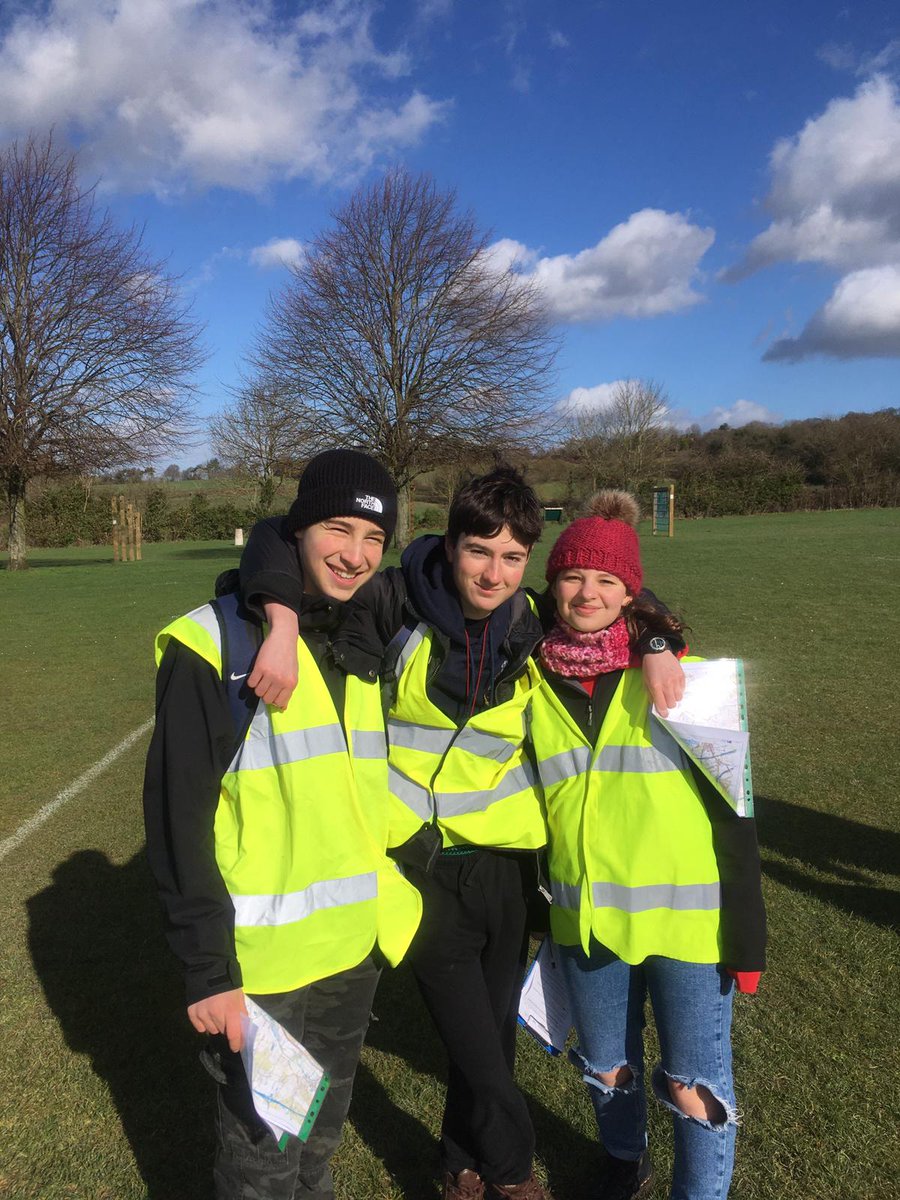 GLSEACF's tweet photo. Perfect day for  navigation! 103 and 101 enjoying the Kent countryside and learning loads too with the fun quiz! @10selacf @AlexHil95113947 @ACFColCadets #navigatio https://t.co/qBSyfIVsig