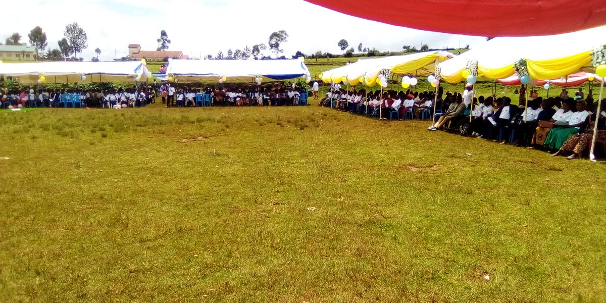 LuhinzoGustave's tweet photo. Journée de l'éducation sexuelle complÚte #ESC à #walungu ce jeudi 31/10 dans le stade #Mafundwe dans le cadre du programme #JS3 par #swiss_TPH @cordaid @Js3ccjRdc https://t.co/gEESztBxOG