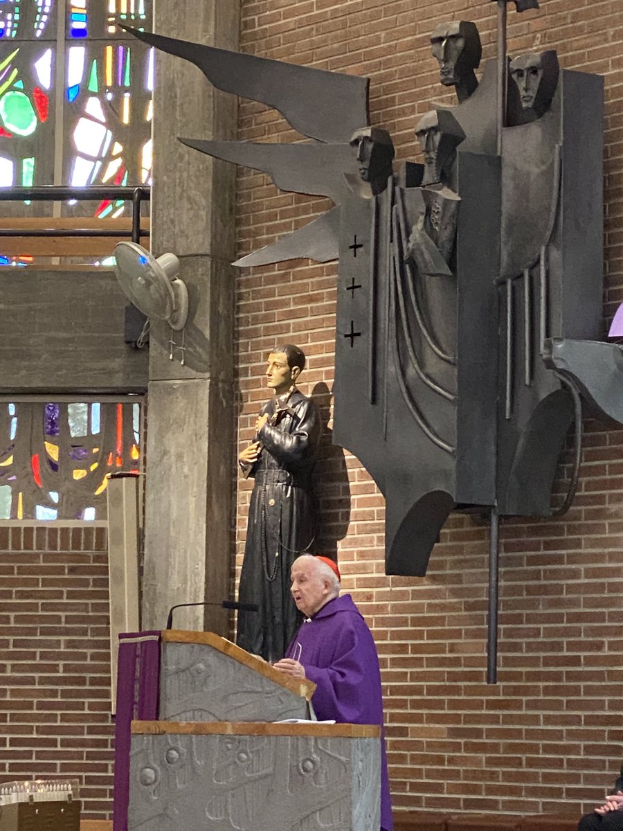 amigossangerar's tweet photo. Hoy ha celebrado en @parroquiaSG nuestro querido Antonio Cañizares, que por muchos años vivió su sacerdocio con nosotros. Gracias Antonio! @archimadrid @archivalencia @RedentoristasES https://t.co/VToJn7YKhJ